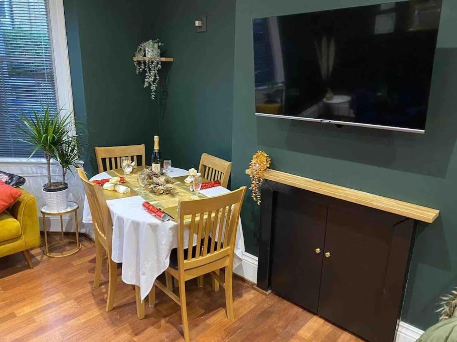 Trendy 3 Bedroom Home Close To Margate Beaches Bars Resturants 2 Night Min Stay Westgate-on-Sea 外观 照片