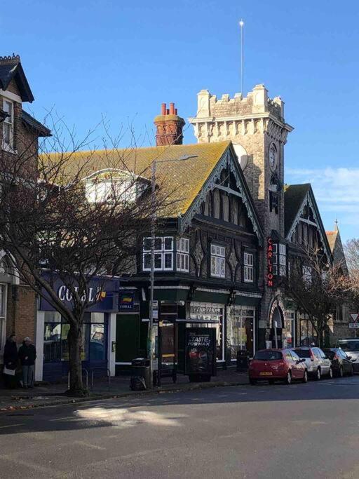 Trendy 3 Bedroom Home Close To Margate Beaches Bars Resturants 2 Night Min Stay Westgate-on-Sea 外观 照片