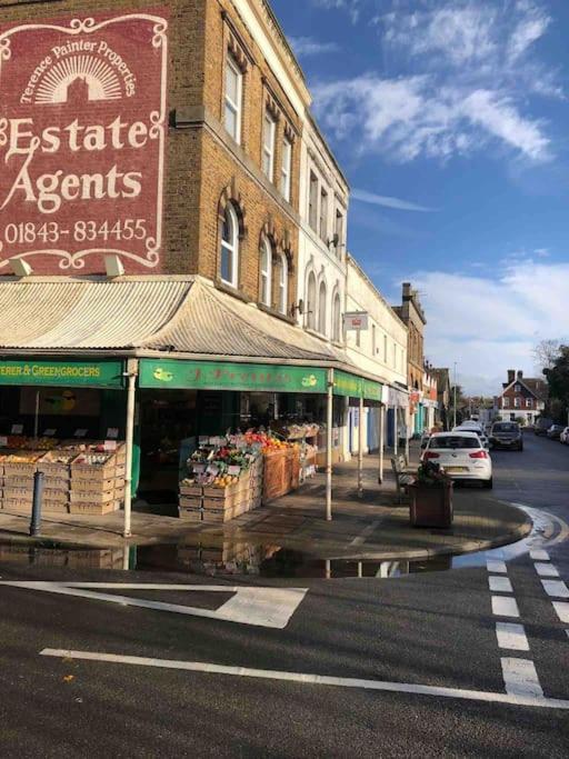 Trendy 3 Bedroom Home Close To Margate Beaches Bars Resturants 2 Night Min Stay Westgate-on-Sea 外观 照片